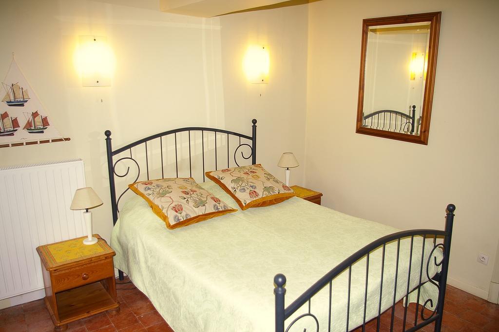 Chambres Au Logis Des Acacias Le Puley Экстерьер фото